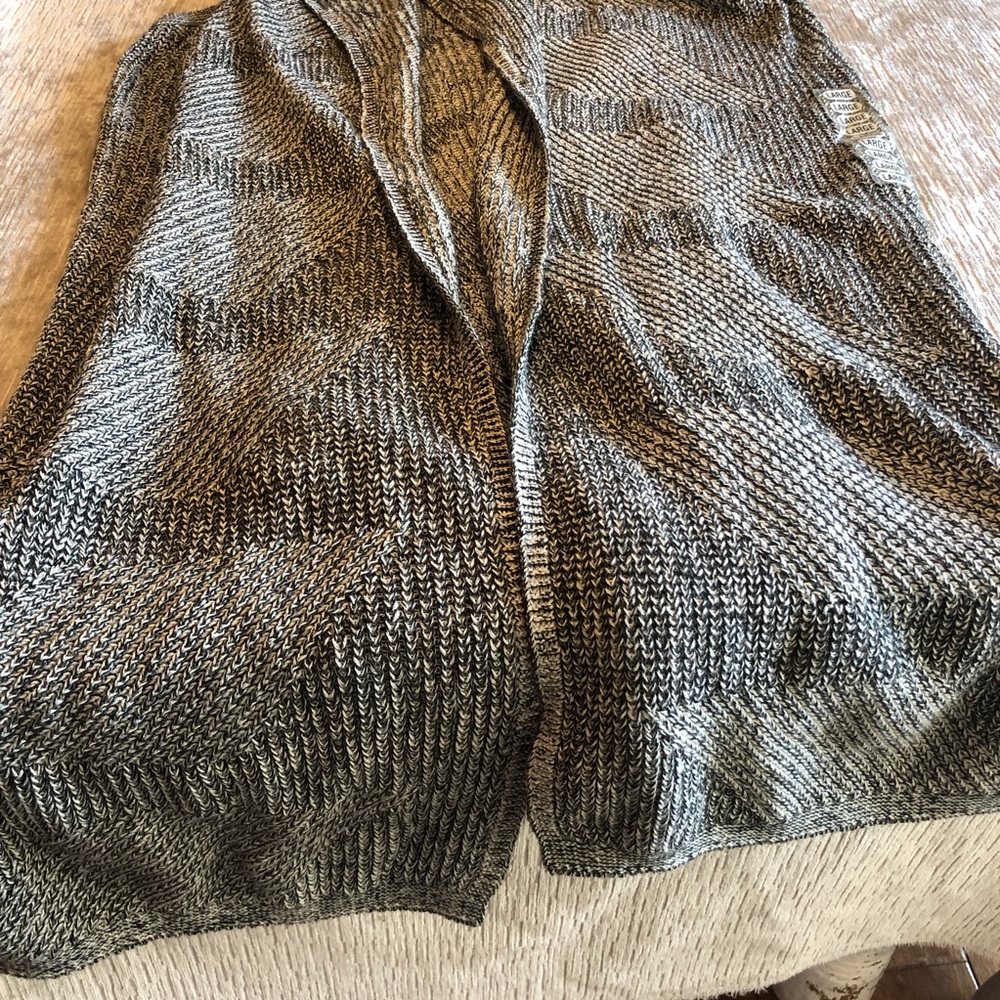 Eight Eight Eight Hip Length Sleeveless Sweater Cardigan Large New